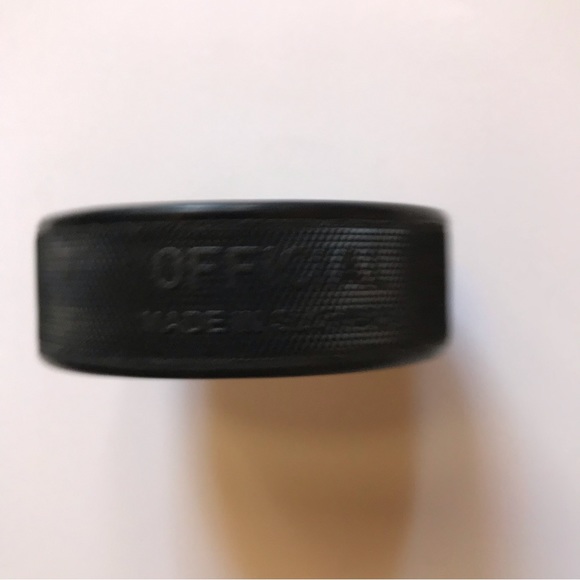 Western Conference Final Official Hockey Puck 2018 Game 3 Vegas Golden Knights - Picture 2 of 4